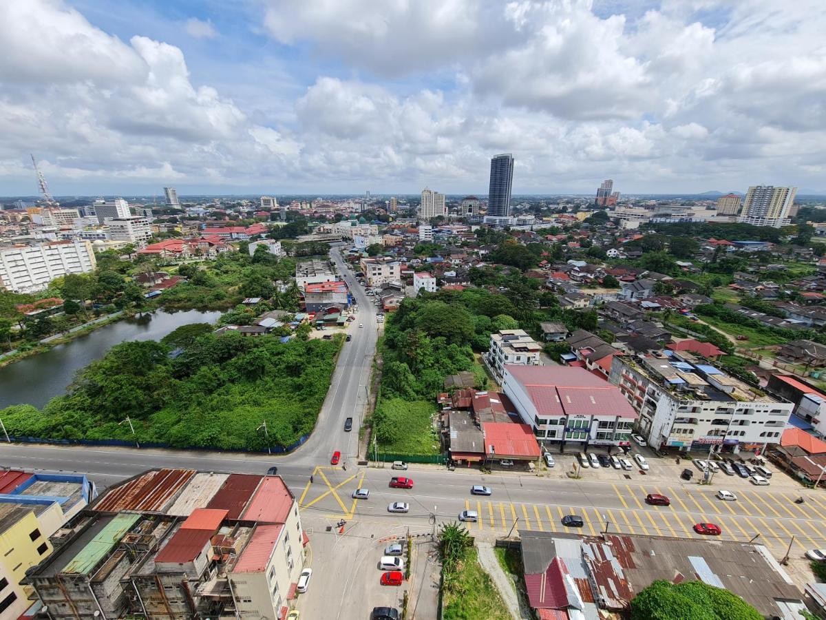 Prestige Sky Riverfront Kota Bharu Bagian luar foto